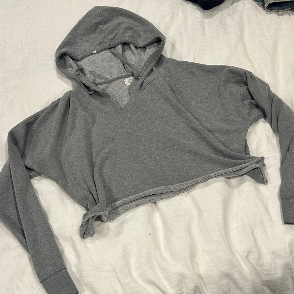 Volcom grey cropped hoodie